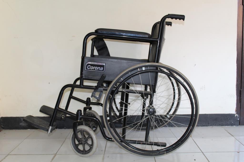 5. Kursi Roda